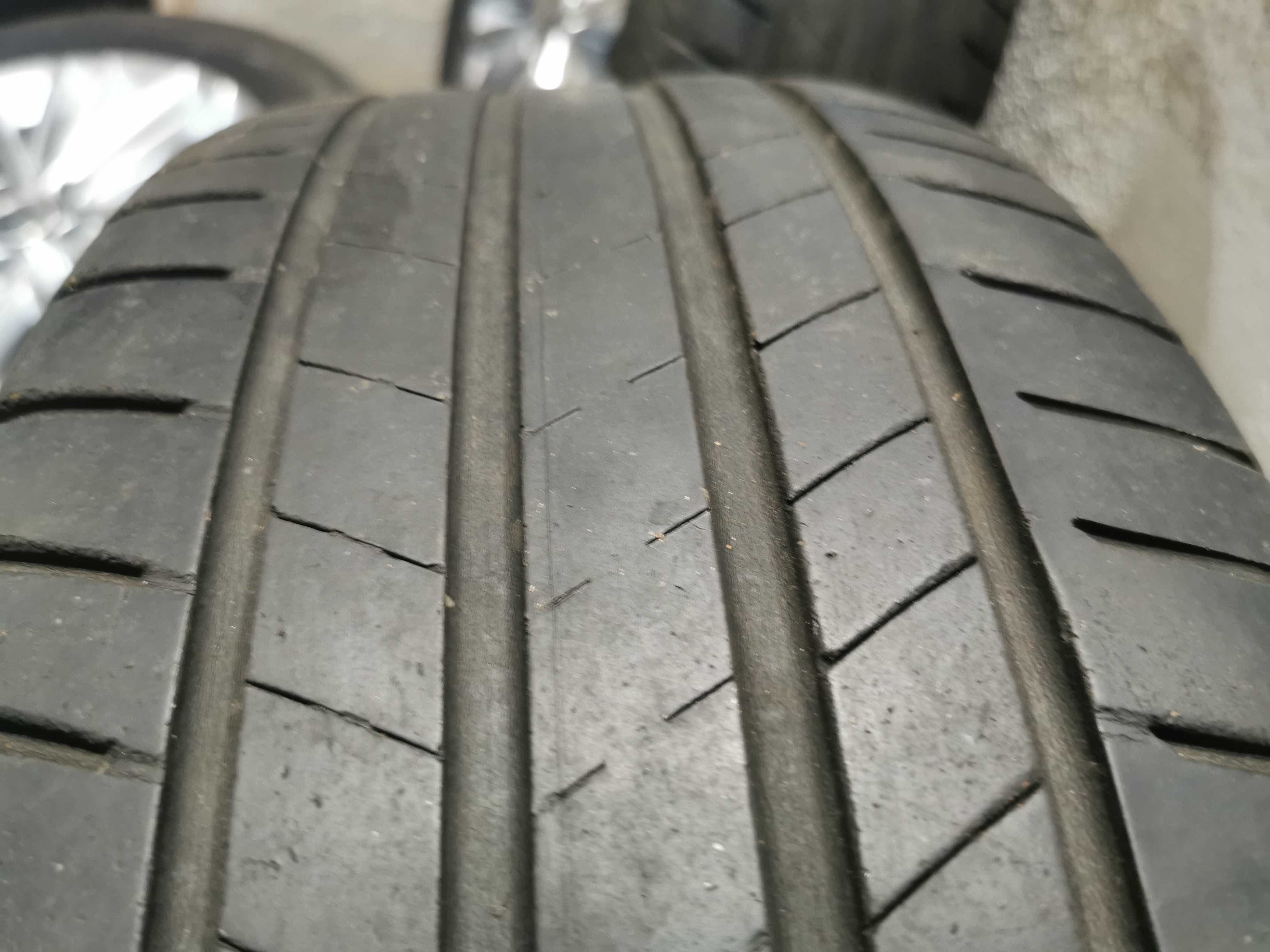 Jante Originale Vw Tiguan  .R 17 cu anvelope de vara