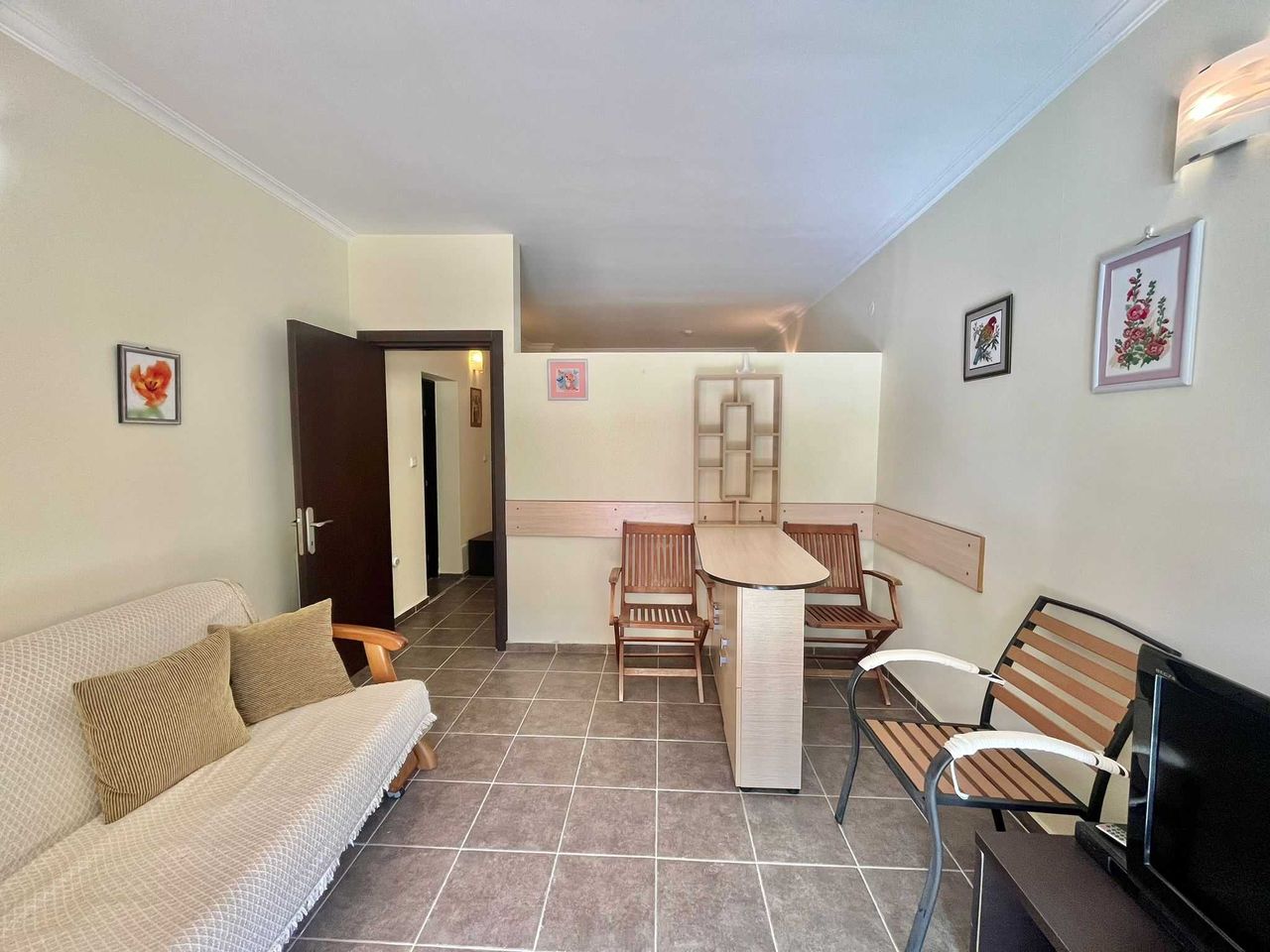 Дава се под наем Едностаен апартамент в Свети Влас - 35 кв.м за 500 € - Снимка #3