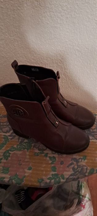 Дамски зимни Боти