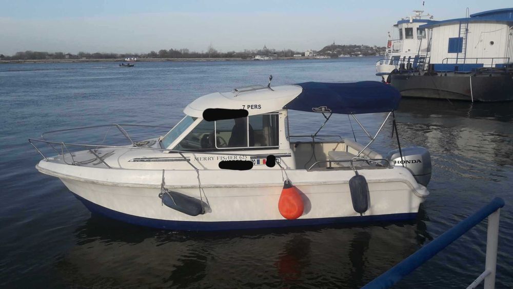Salupa Merry Fisher 625, vând sau schimb.