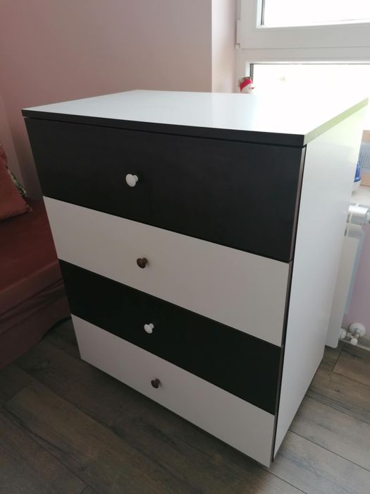 Бебешко легло с матрак и скрин