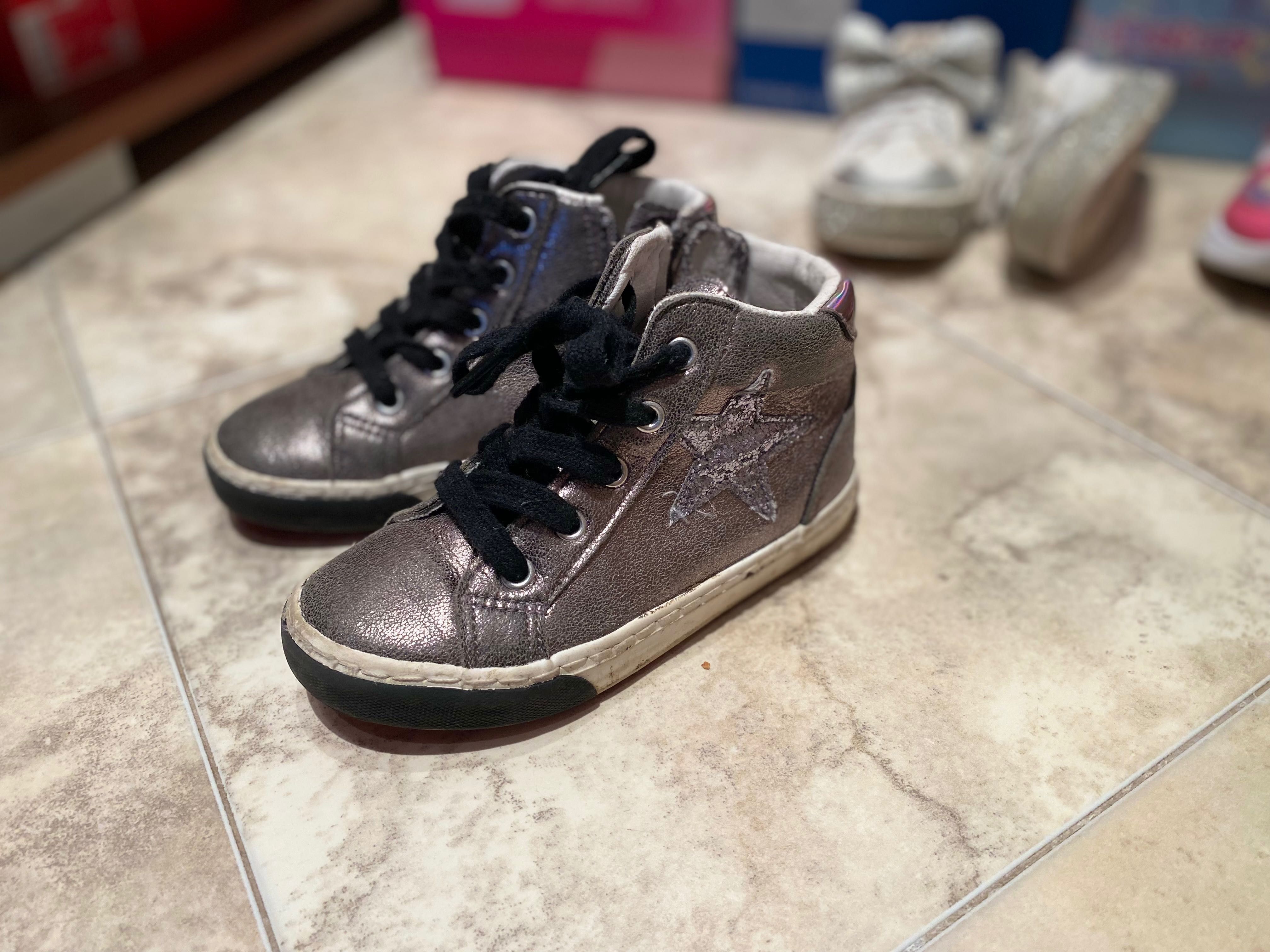 Детски обувки за момиче Mayoral Skechers H&M
