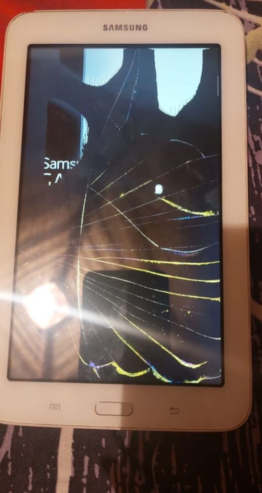 Продам tab3 срочно