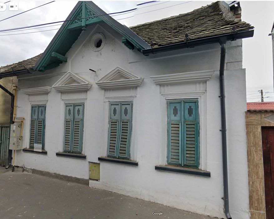 Casa de vanzare in Sibiu- singur in curte piata Cibin