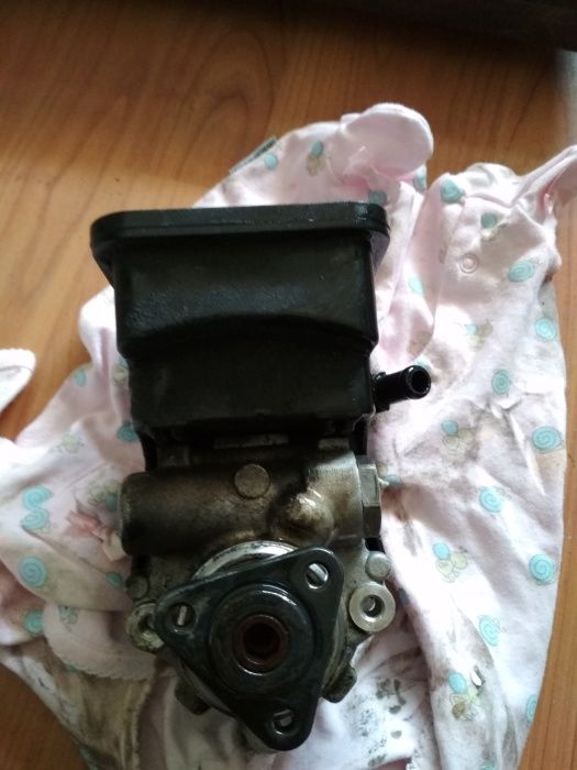Pompa servodirectie Bmw