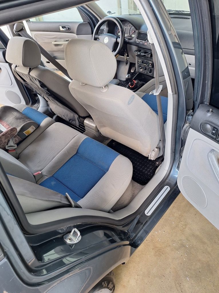 Vw 1.6 бензин...