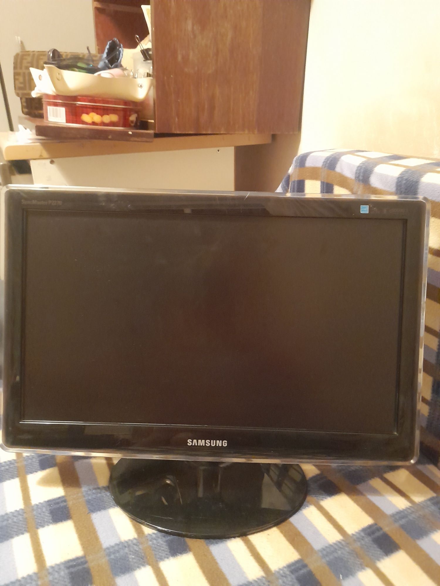 Монитор 22d Samsung