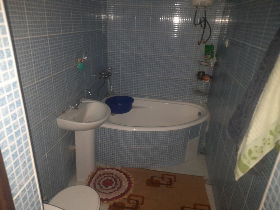 2 сотихли коттедж сотилади!!!