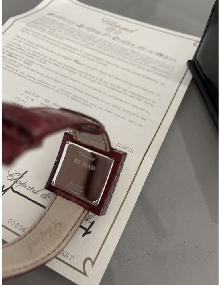 Часовник Chopard BE MAD Limited Edition от колекция  ICE CUBE