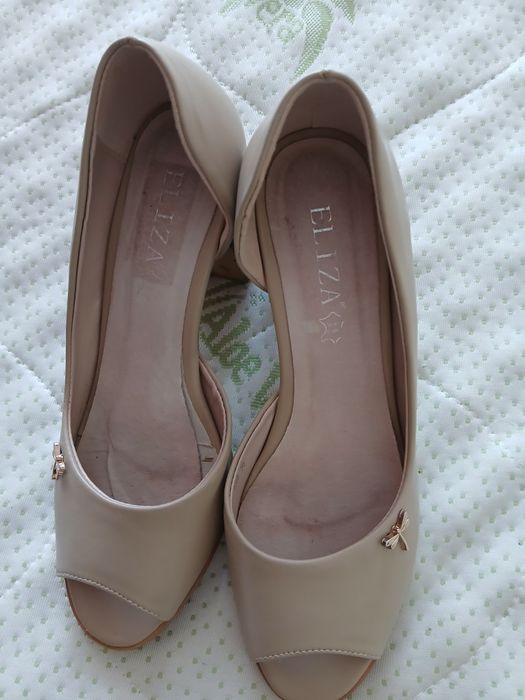 Елегантни дамски обувки - намалени