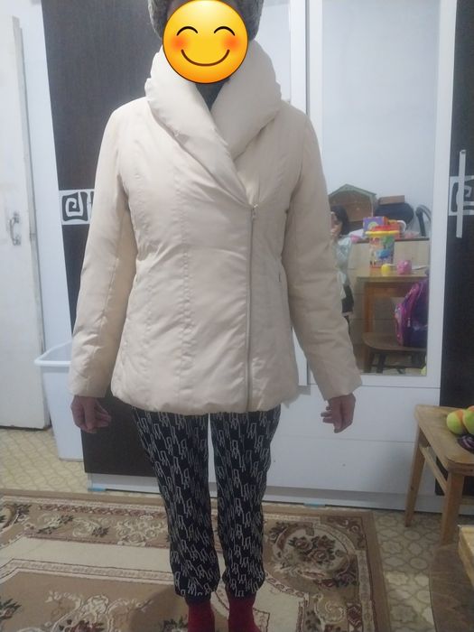 Зимняя куртка для стройных девушек