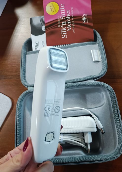 FaceTite Revive - уред за изглаждане на кожата