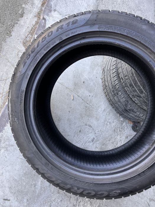 2 anvelope de iarna 255/50/19 pirelli runflat 6 mm!