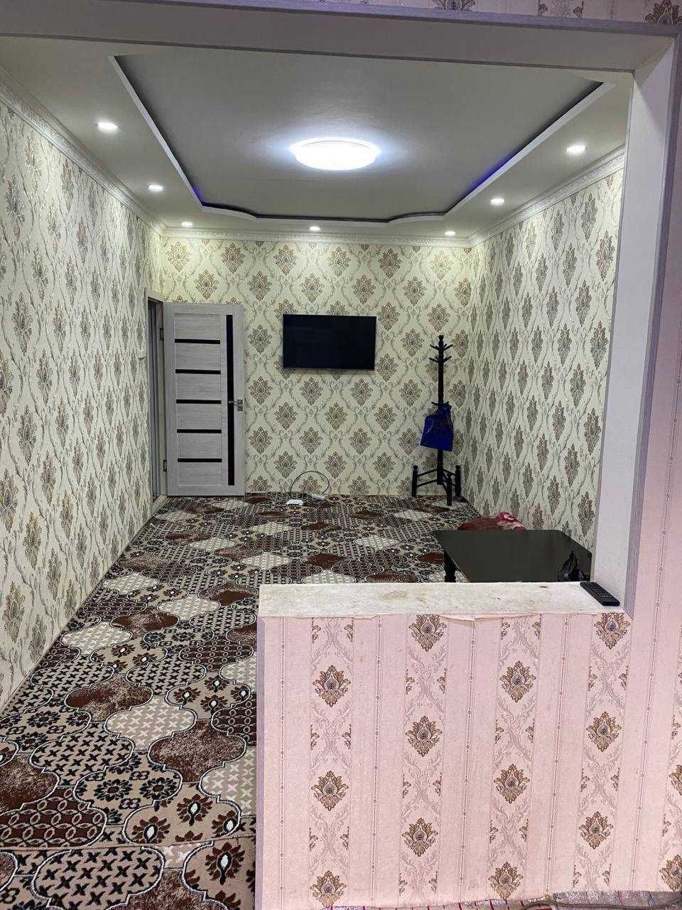 ВТОИРЧКА 2в3< 1/4, 48м2 Ориентир: Чиланзар-1 СРОЧНО !!