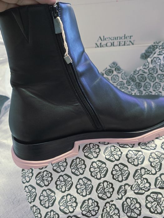 Cizme pentru barbati Alexander McQueen autentic 100%