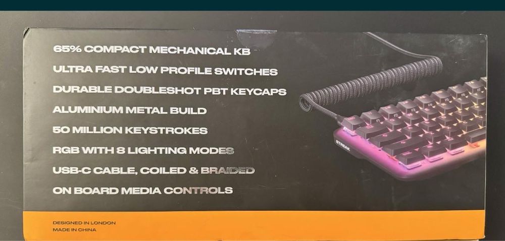 Tastatura Fnatic STREAK65 LP Black | Compact RGB Gaming Noua Sigilata