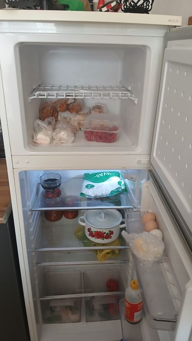 SHIVAKI. Холодильник.