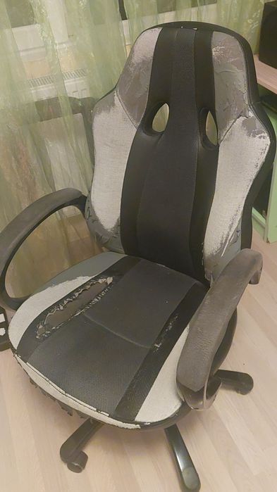 Стол-за тапициране