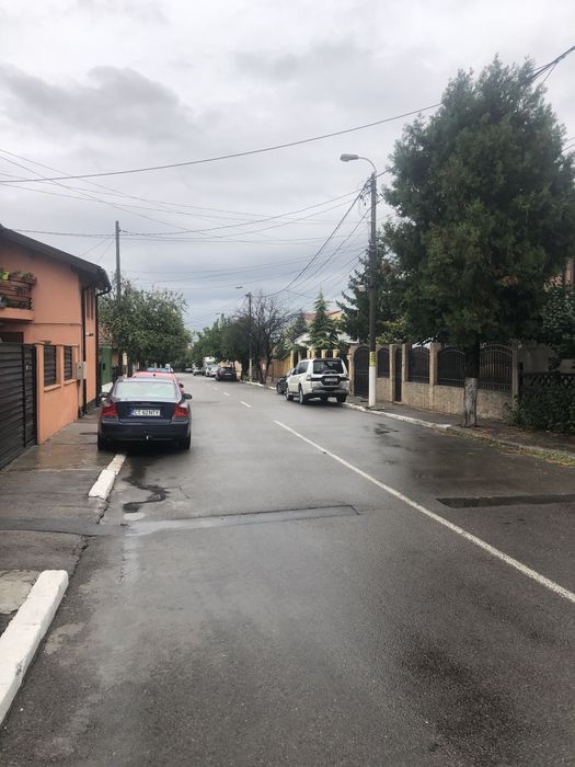 Casa 4 camere , teren 420 mp ( deschidere 15 m ) • Medeea