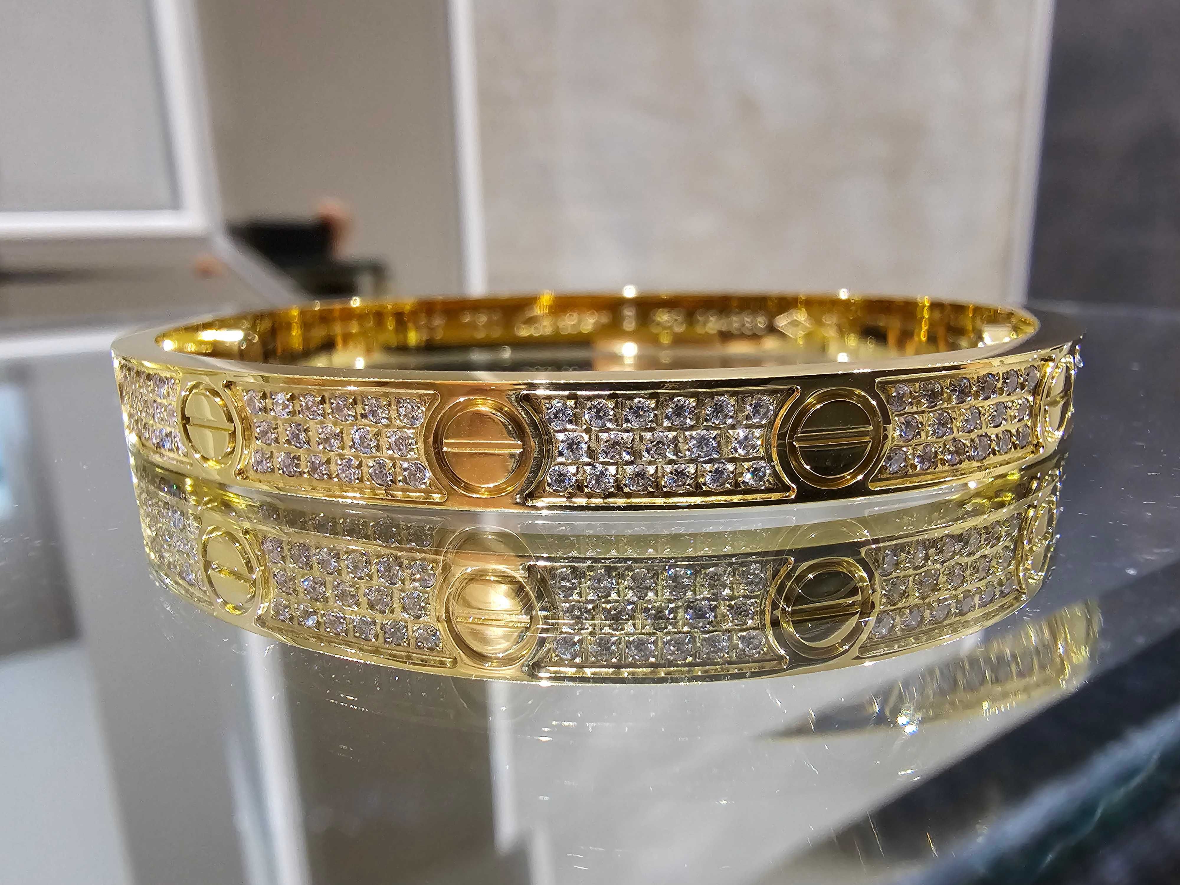 CARTIER Love Paved Gold Classic Diamonds Гривна с Отверка