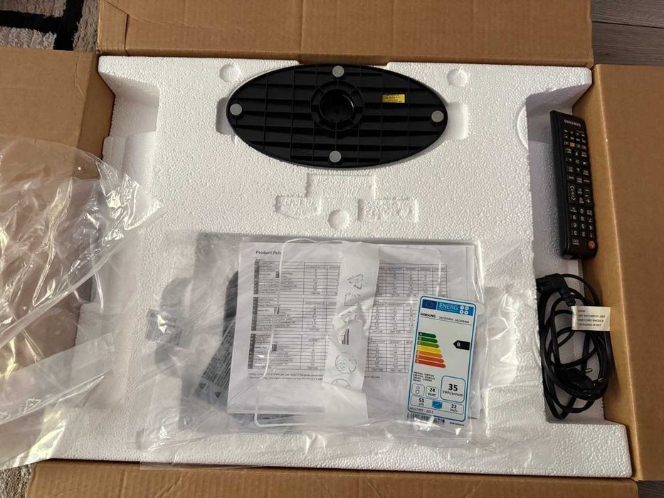 Samsung UE22D5003BW TV