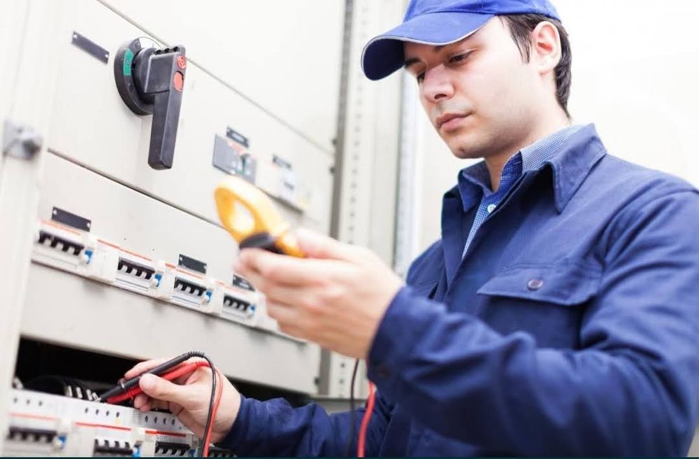 ЭЛЕКТРИК . Квалификация. Опыт. Оперативность.