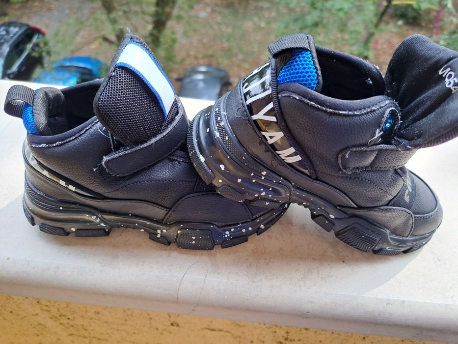 Маратонки за момче,номер 28