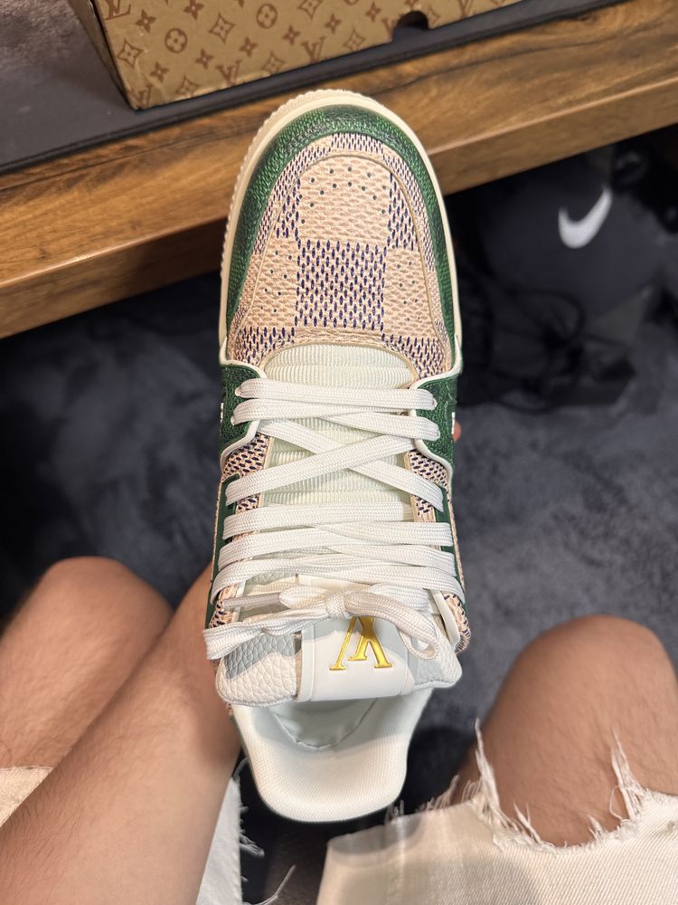 LV Trainer Sneaker green