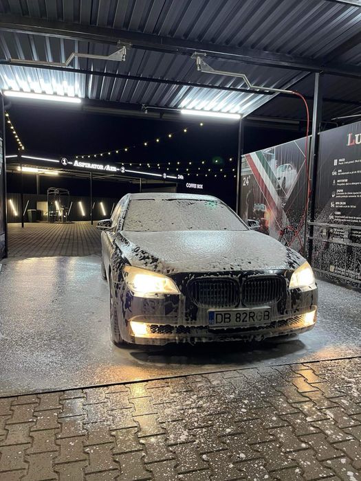BMW SERIA 7 3.0d xdrive