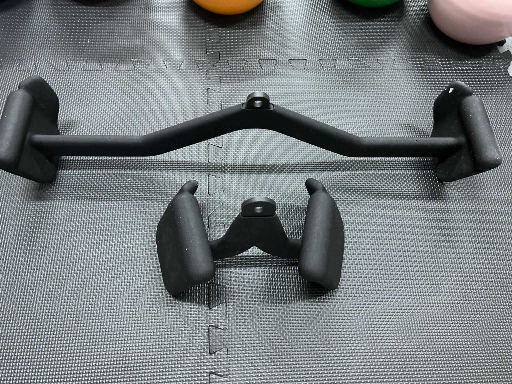 Pachet Bare de lat-pulldown/vâslire îngustă + mare