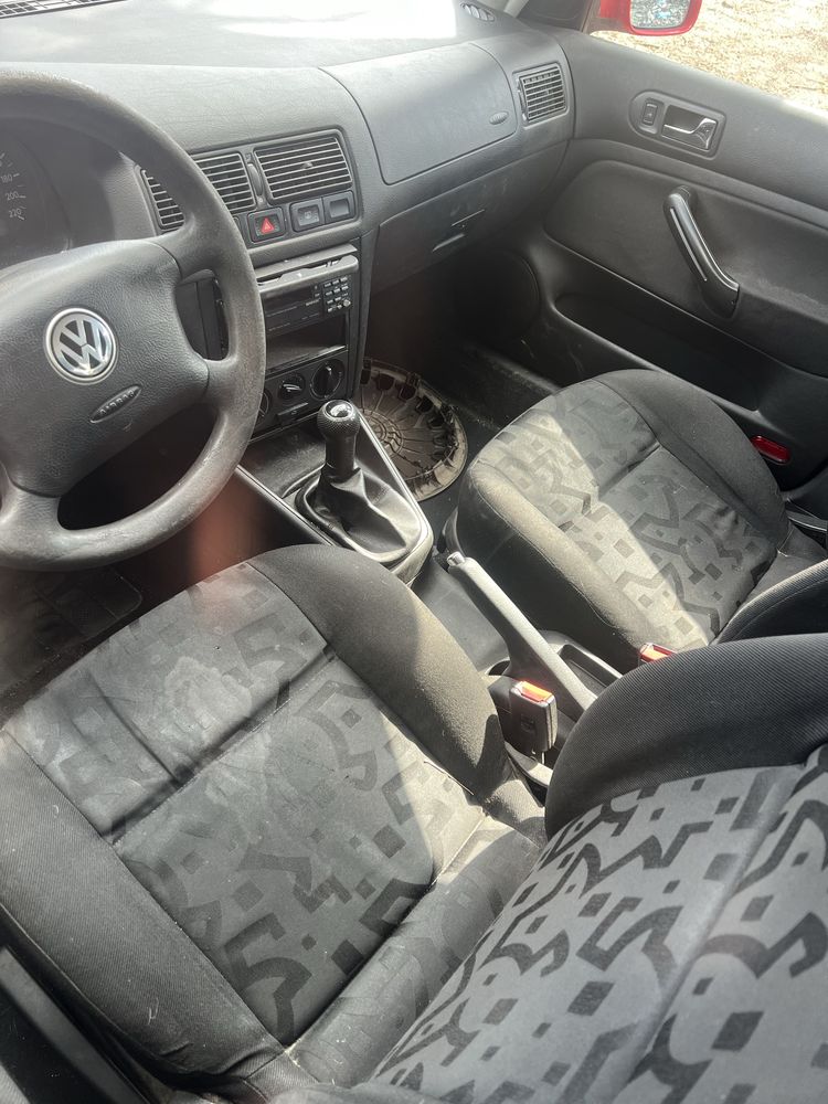 Volkswagen Golf 4 1.4 fsi , Фолксваген Голф 1.4 фси На Части !!!