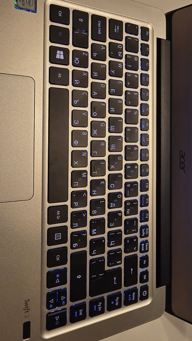 Лаптоп ACER Swift 3