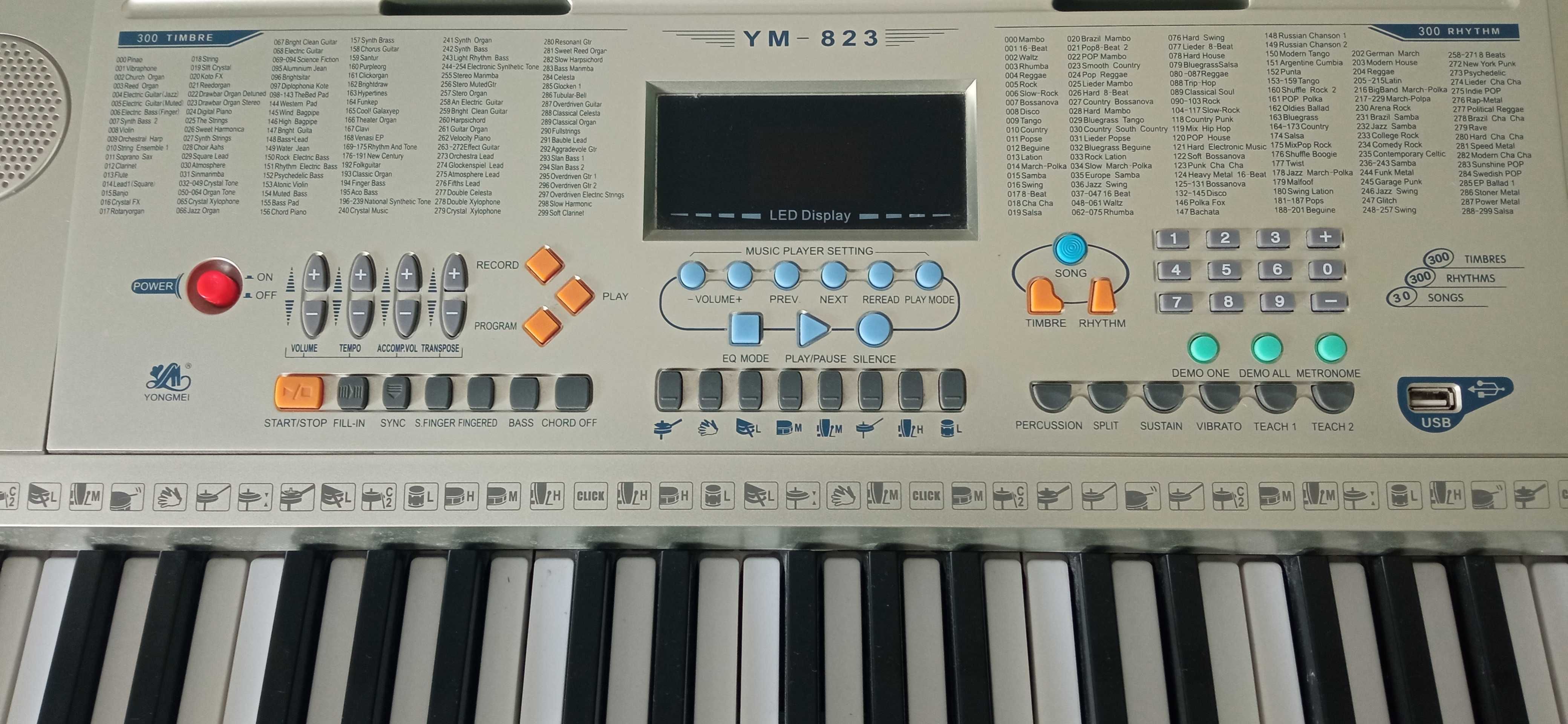 Orga electronica YM-823, 61 clape, LCD, 100 timbre