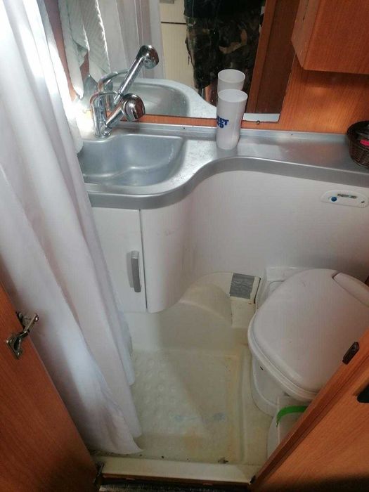 Vand rulota personala KNAUS Holiday 460 TK, an 2010