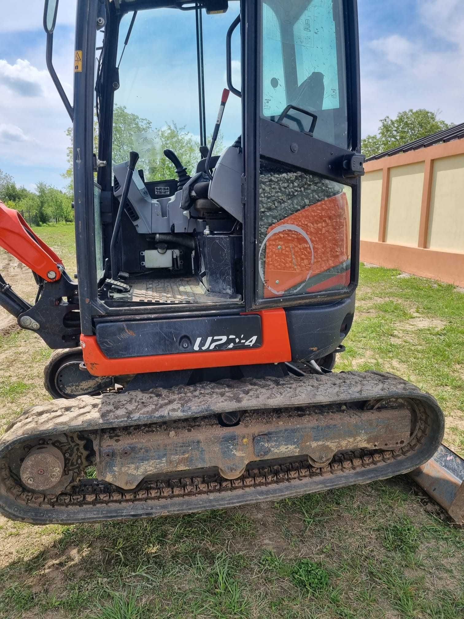 Mini excavator Kubota U27 - 2019