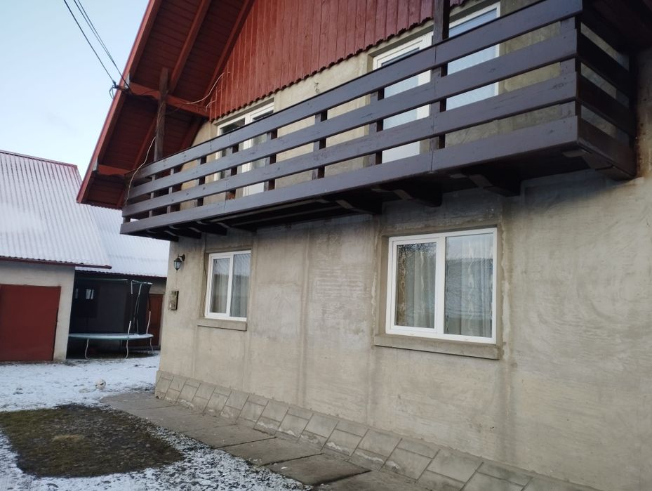 Casa spatioasa de inchiriat!