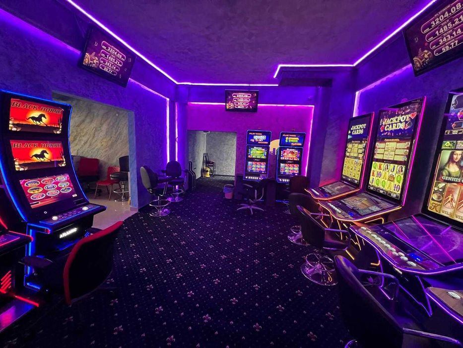Inchiriez spatiu comercial 100mp pretabil sala jocuri de noroc/pariuri