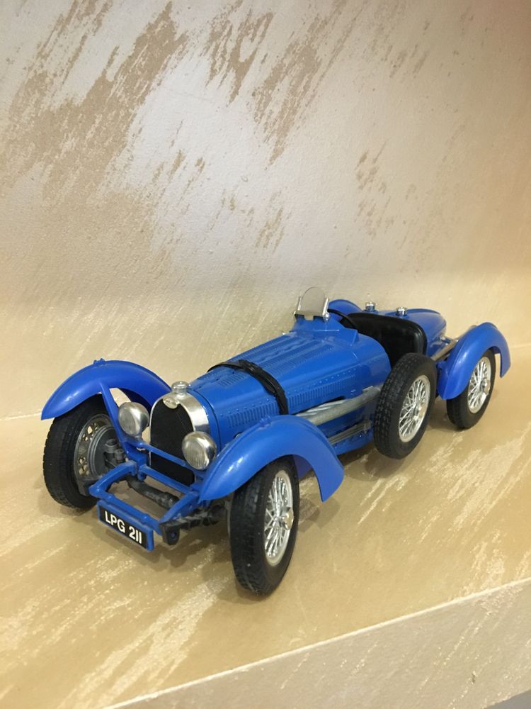 Метална колекционерска количка 1:18 BUGATTI type 59