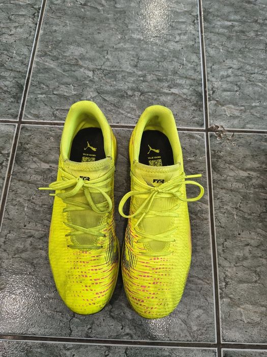 Adidași fotbal puma