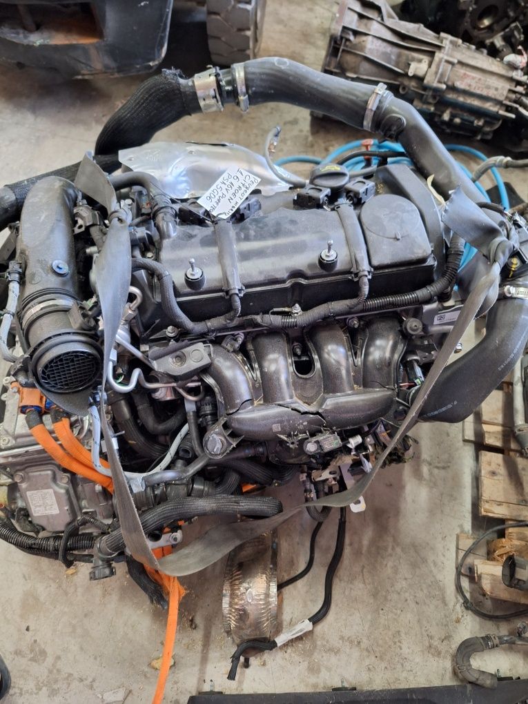 Двигател Peugeot / Citroen  Hibrid 1.6 16V Pure Teck PSA5G06