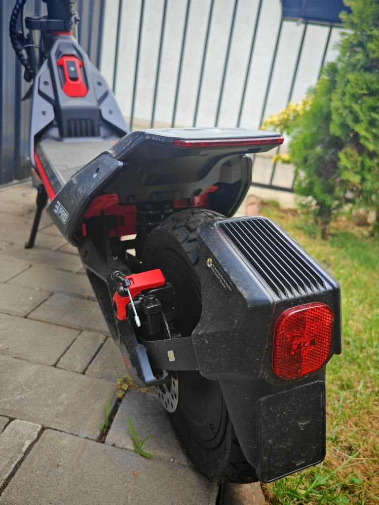 Trotineta electrica SEGWAY ZT3 Pro 11 inch