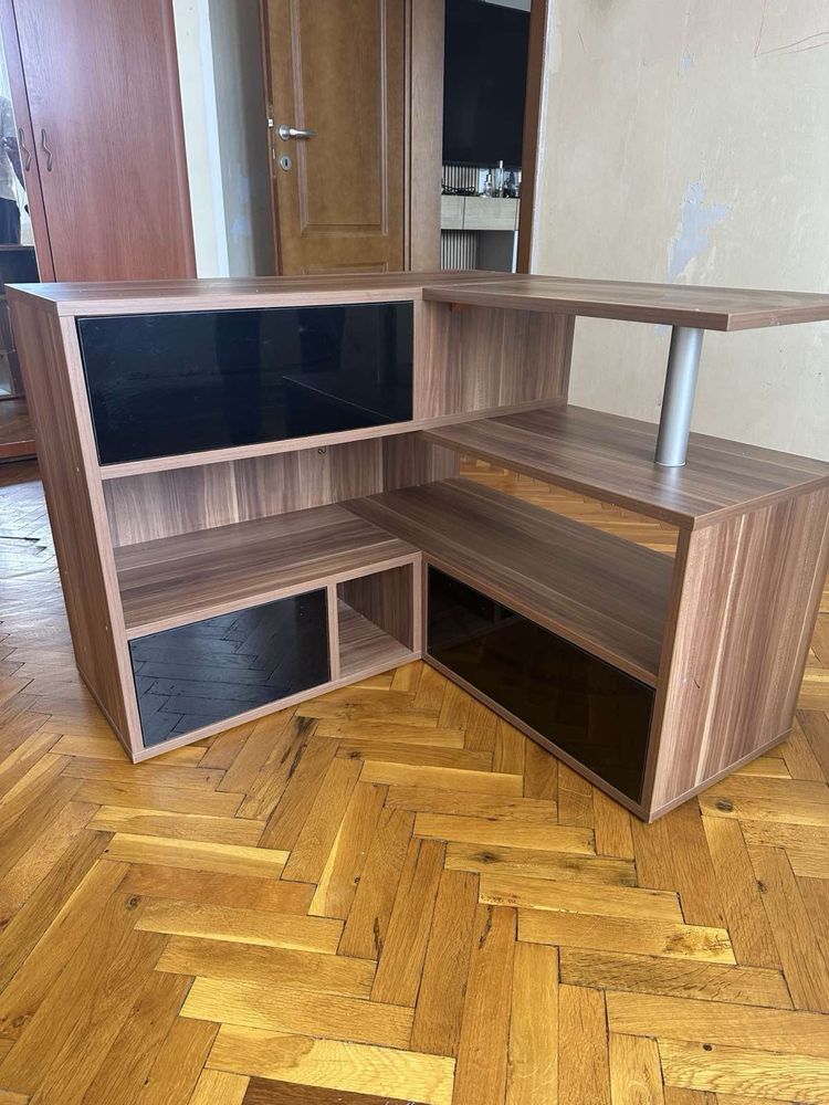 Тв шкаф с етажерка
