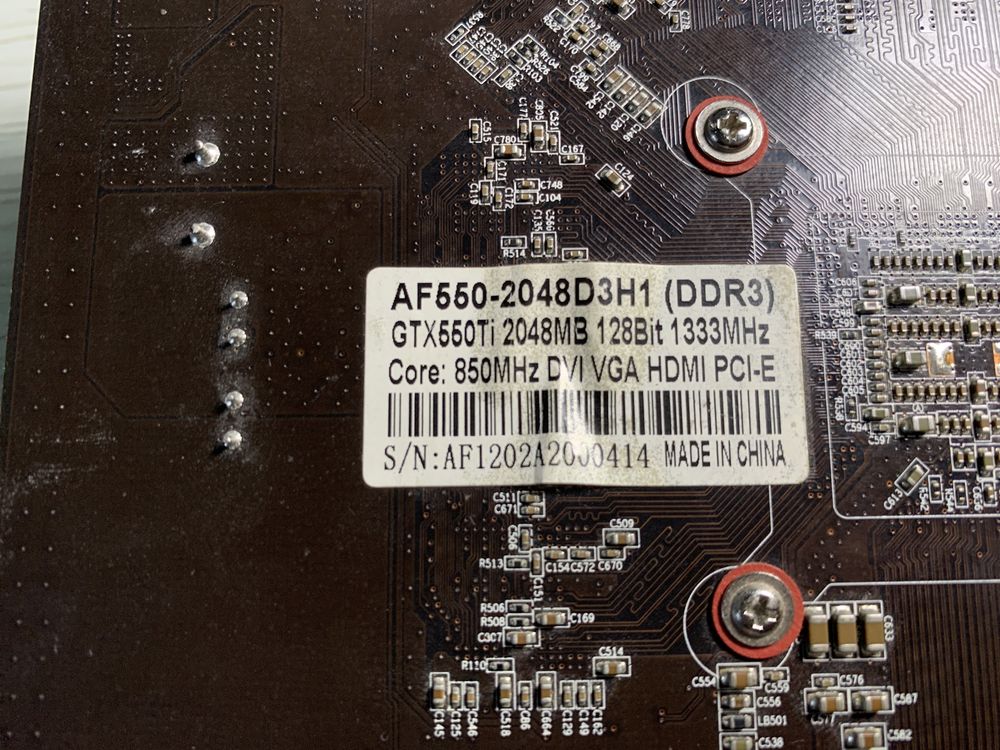 GTX 550 Ti 2гб (DDR3)