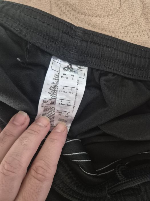 Pantaloni scurți băieți 147-158 cm Adidas
