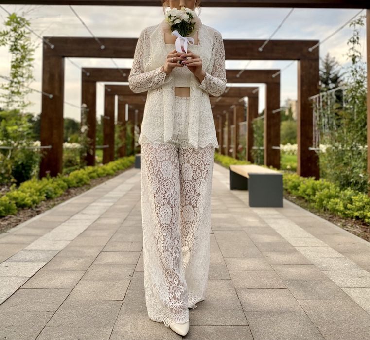 Продам тройку от казахстанского бренда