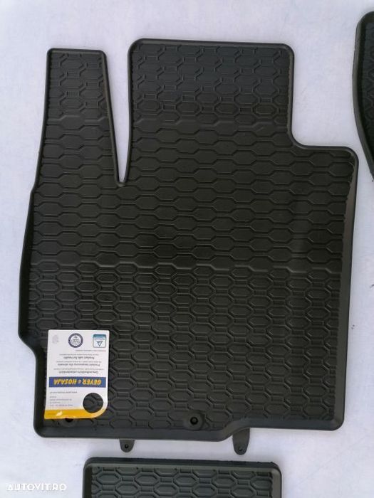 Covorase cauciuc Citroen C4 Air Cross (2012-), Peugeot 4008 (2012-)