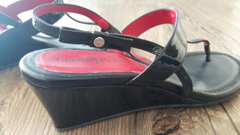 Дамски сандали Cesare Paciotti