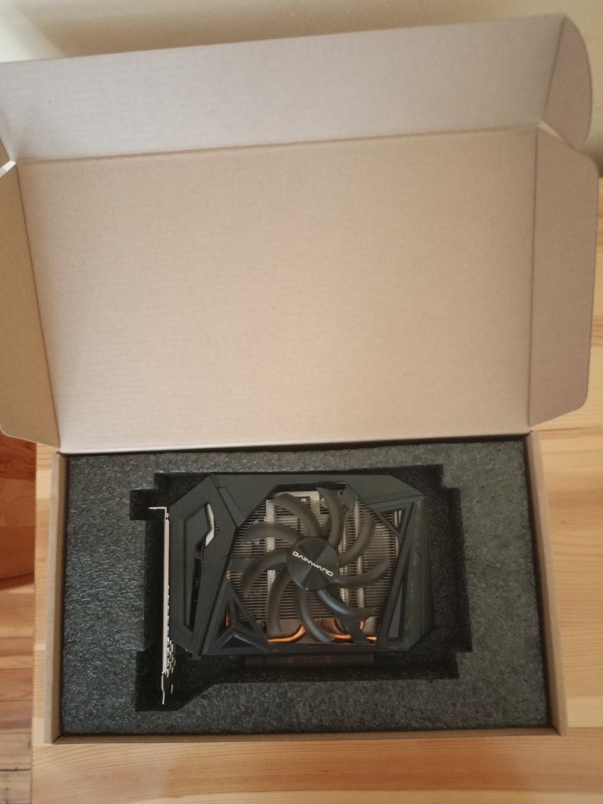 Продавам видео карта GTX 1660 Gainward Pegasus 6gb