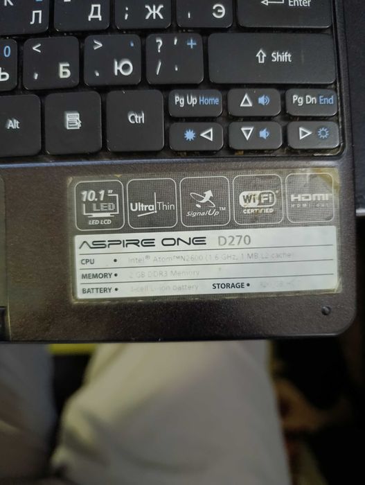 Продам 2 нетбука на запчасти или под восстановление — почти даром!