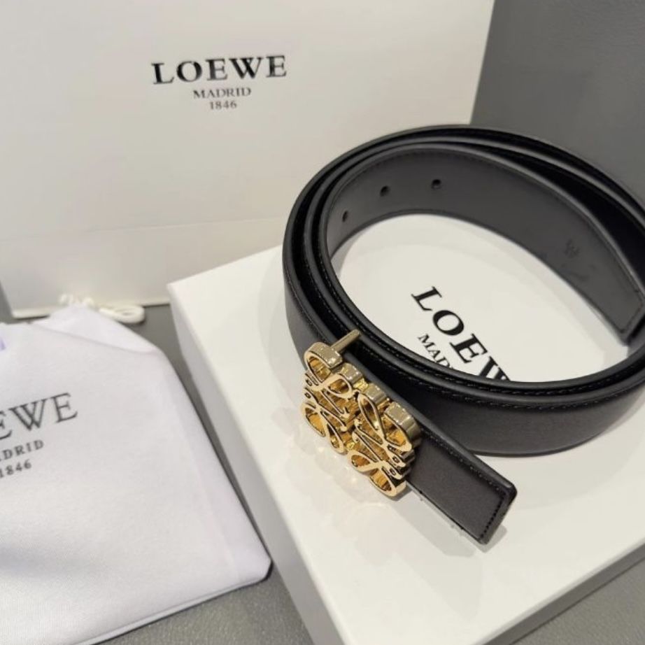 LOEWE оригинален колан